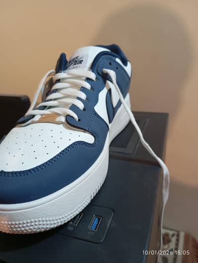 Nike Air - Blue - Bought 2 weeks ago- Unused
