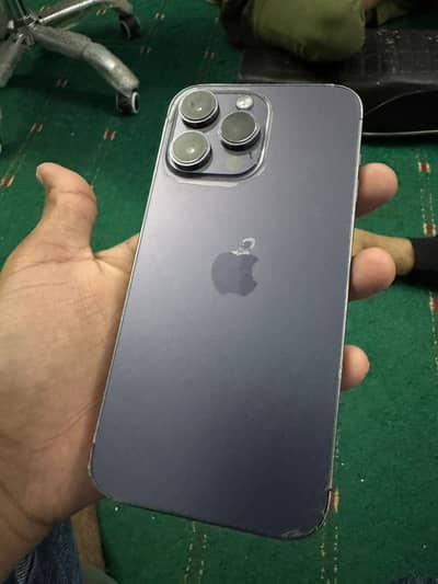 I Phone 14 pro max non pta factory unlock with box water pack