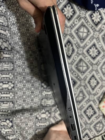 Dell Latitude E7440 – Core i5 | 8GB RAM | 128GB SSD |