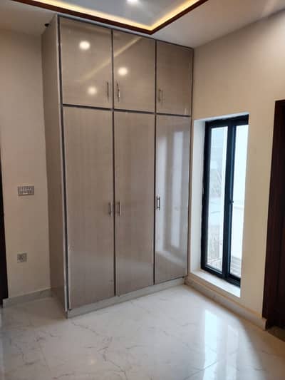 5 MARLA BARND NEW UPPER PORTION FOR RENT IN JUBIEEL TOWN