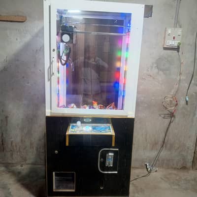 Claw machine