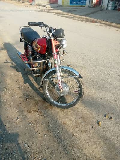 pindi nmbr Honda 125 baymetrk available he 2001 model he