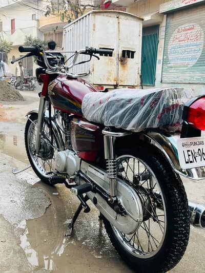 most cleanest 125 in town.