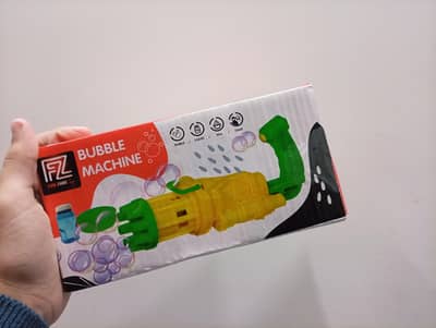 bubble shooter gun with liquid