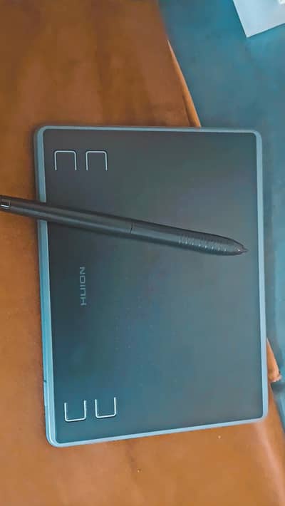 Huion Inspiroy H430P Graphics Tablet for Sale