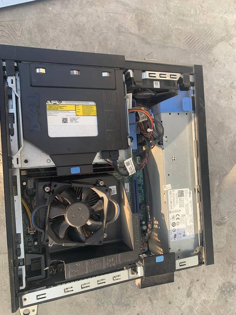 computer with all components 1