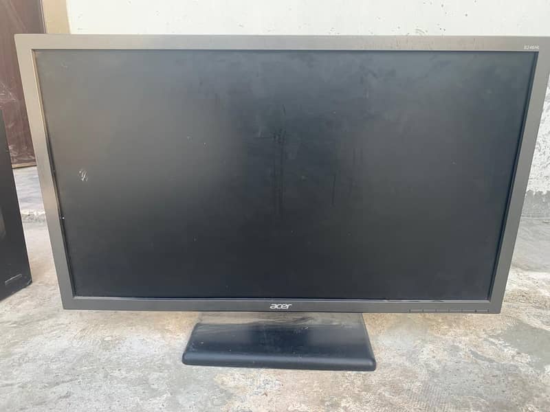 computer with all components 2