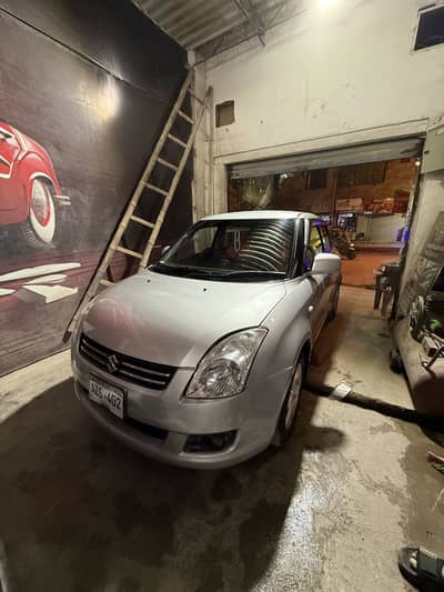 Suzuki Swift DLX 2013 Model Automatic ( Mint Condition )