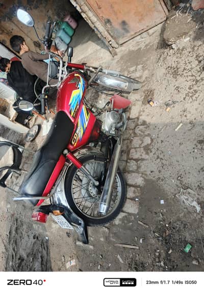 2021 model cd70 good condition