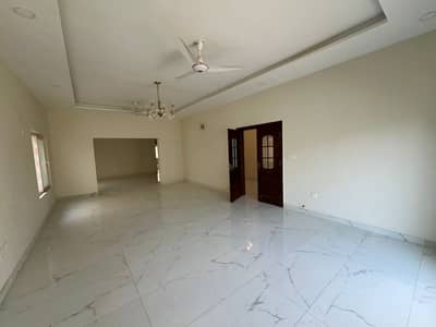 500 Square Yards Spacious House Available In Falcon Complex New Malir For Rent