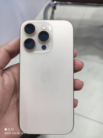 IPHONE 16 PRO [JV]