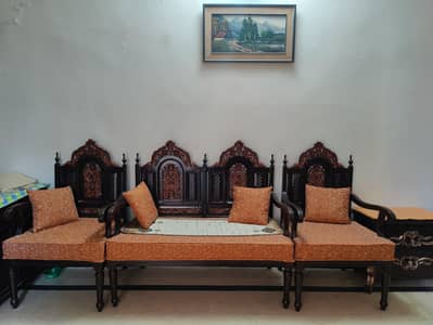 Pure Wooden Chinioti Design Sofa Set Almost New. . .