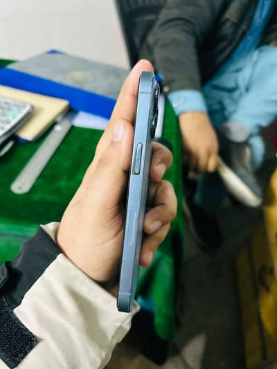 Iphone 13pro 256gb pta aproved