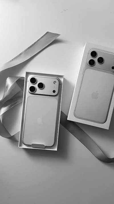 iphone 17 pro Max ( Pta Approved) 256 GB