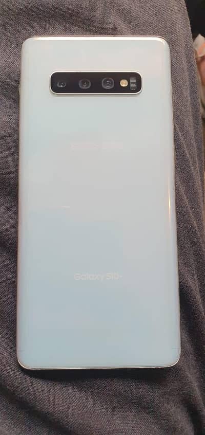 Samsung S10plus 10/10 condition 8/128