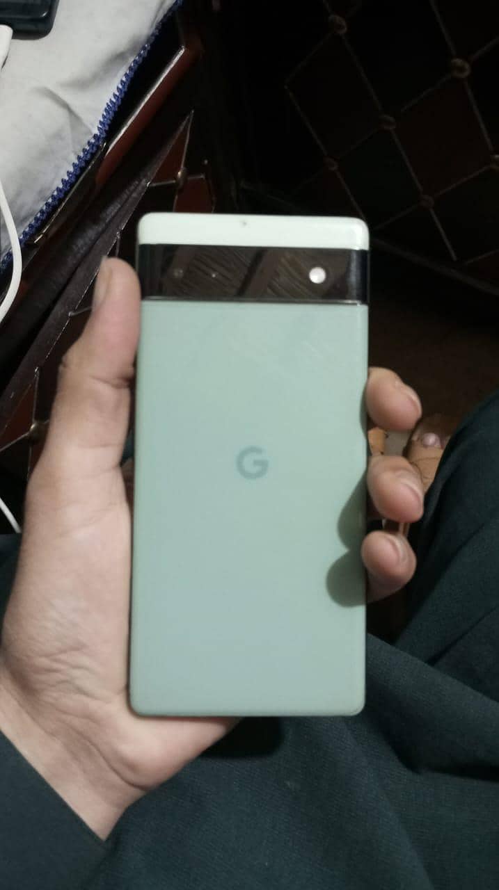 Pixel 6a 3