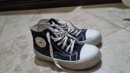 shoes convers