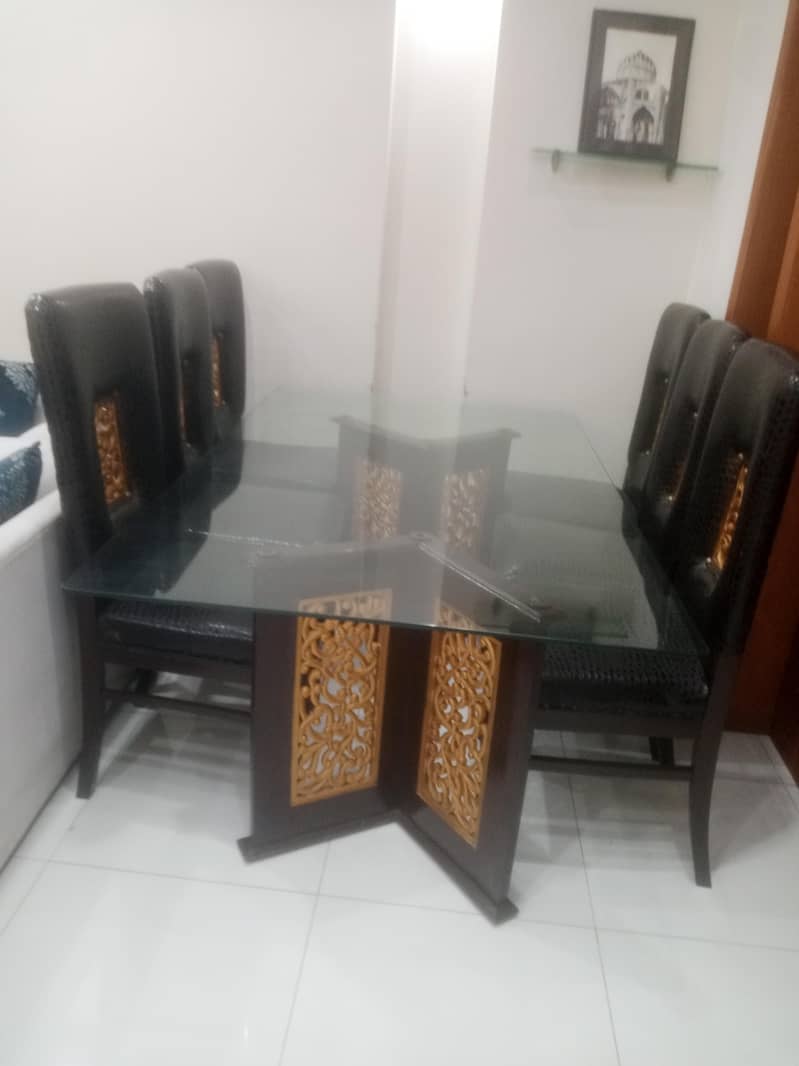 dining table 0