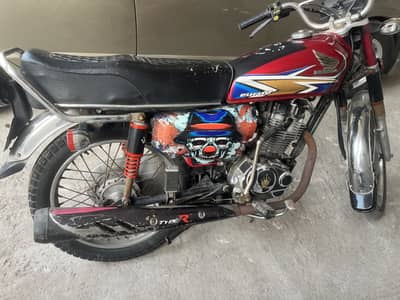 Honda 125 excellent condition for sale