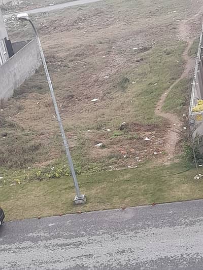 ZEEE Marketing & Builder Offers 8 Marla Commercial Ever Best Investment in DHA Lahore Balloting Expected Soon Available