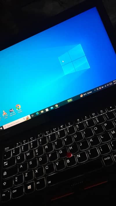 LENOVO THINK PAD i7  7 GEN