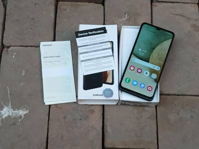 Samsung A12 4+4/64Gb Mobile 4G / No oppo vivo tecno infinix Huawei
