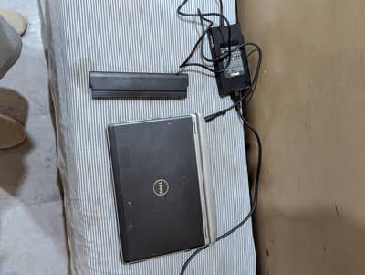 Dell i3dr generation 8 Gb Ram 128 SSD