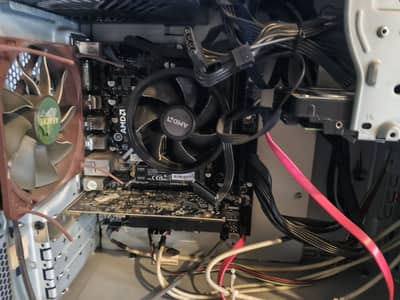 RYZEN 5 3600 Custom Gaming / Work PC – Almost New (7 Months Warranty!)