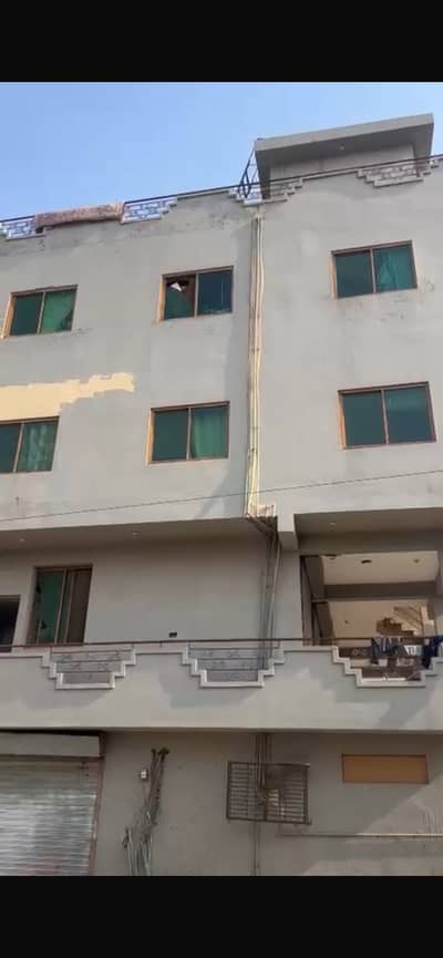 6 Marla plaza available for sale