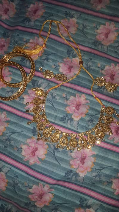 gold plated 2 two set avaible