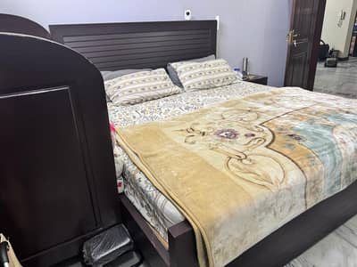 Complete Bed Set in great shape