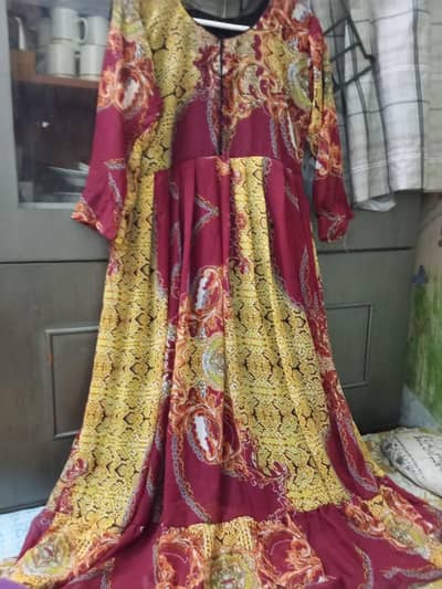 Throwaway prices Maxi's Sale