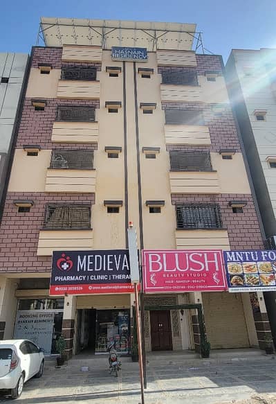 Affordable 1 Bed Lounge (280 Sq. Ft. ) in Well-Maintained Building