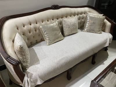 3 Seater sofa for sale