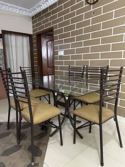 Dining table with 6 chairs