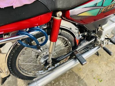 Honda cd70 bike urgent Sal