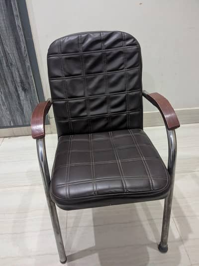 9 Pieces Comfortable Office / Visitor Chair – Strong & Neat Condition