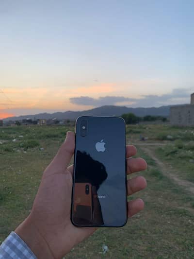 iphone Xs Good condition