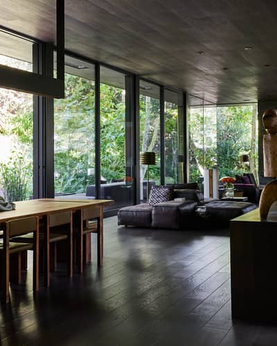 400 Yards Commercial / Office Use Top Class Bungalow For Rent Located On A Broad Road With Tons Of Parking Space And Easy Access To Sharah-e-Faisal And Karsaz KDA Scheme 1