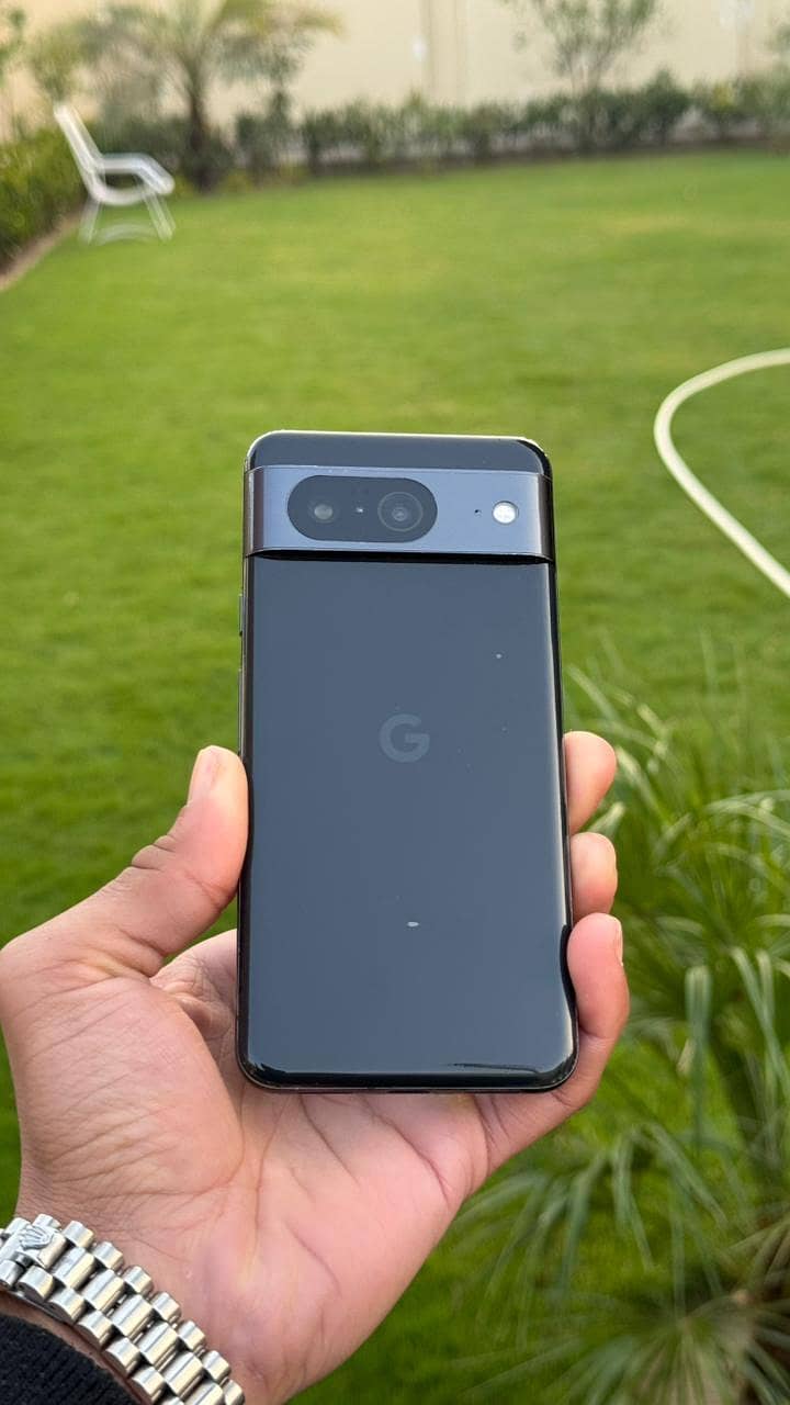 Google Pixel 8 6