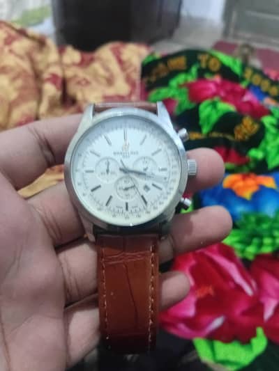 Breitling beautiful watch for urgent sale. . . ⌚