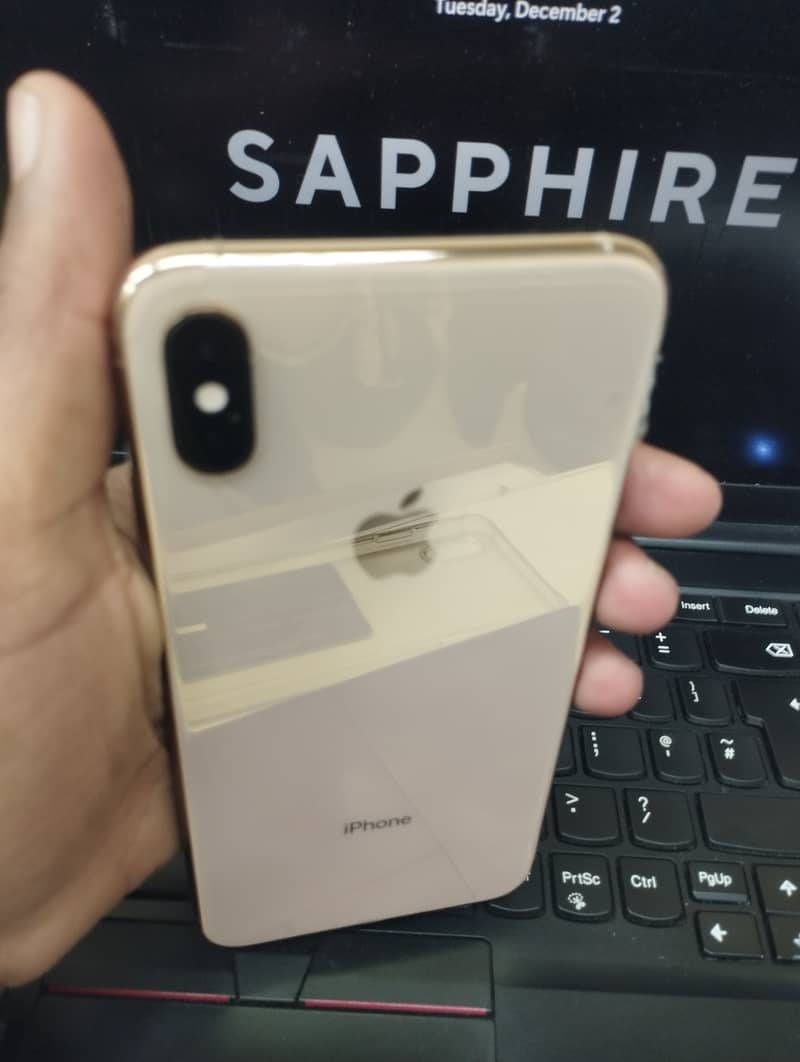 iPhone XS Max 2