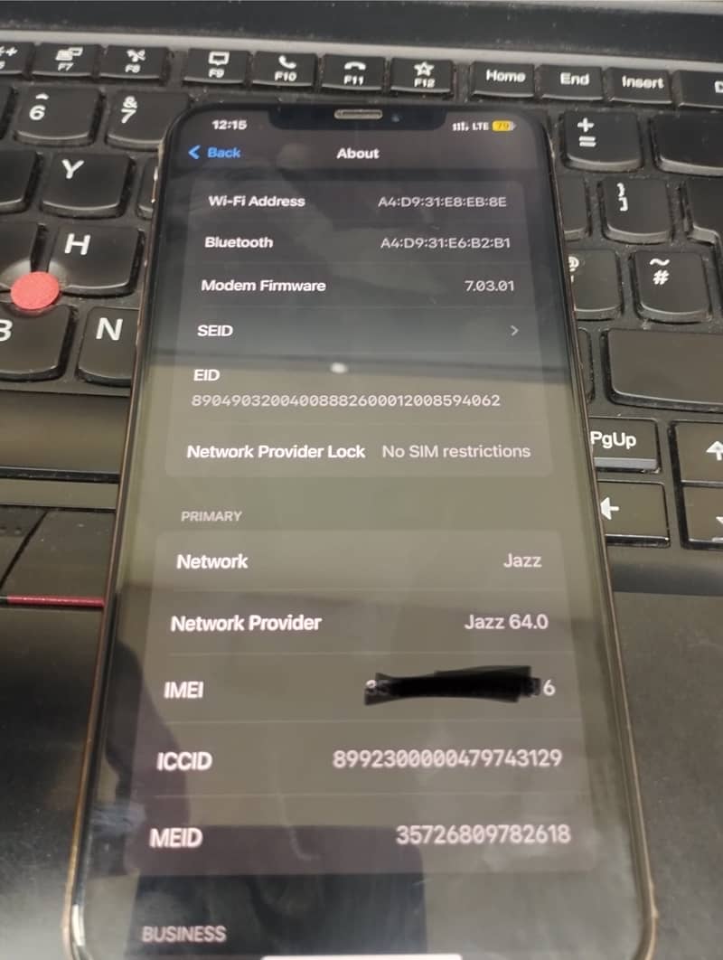 iPhone XS Max 9