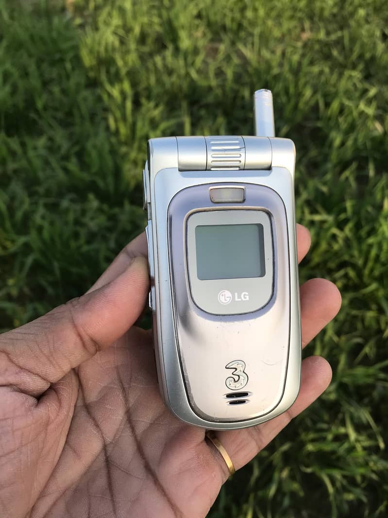 LG folding 0