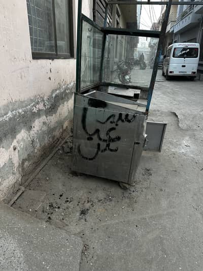 Sawarama burger counter for salle