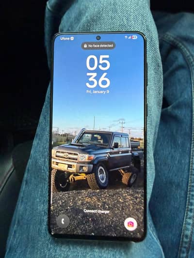 Samsung Mobile S21 Plus