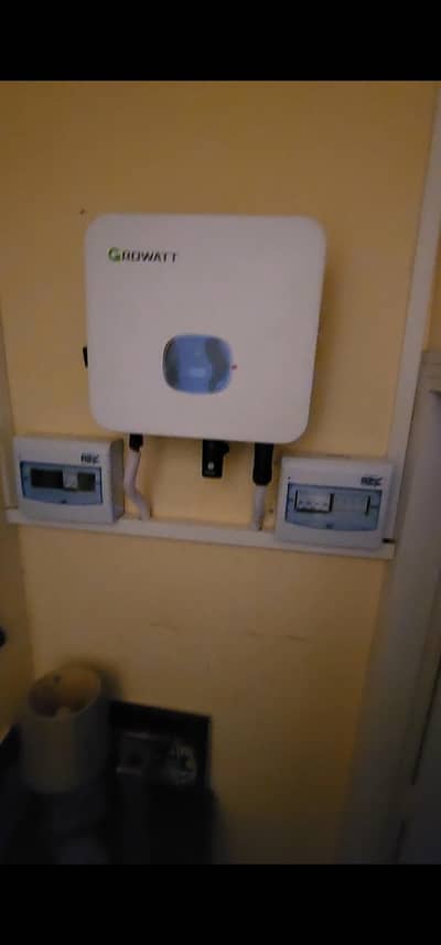 Growatt 10kW On-Grid Solar Inverter |1.5 Years Used | Fully Working.