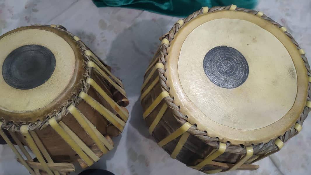 Tabla Set (2 pc) 0