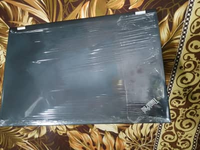 Lenovo workstation/i7 6th HQ /4gb dedicated graphics