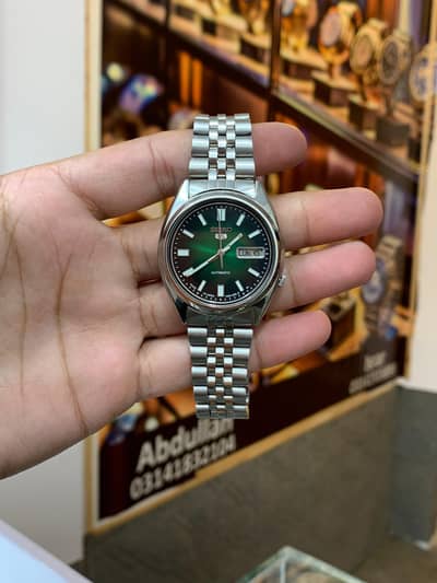 SEIKO WATCH GREEN DIAL